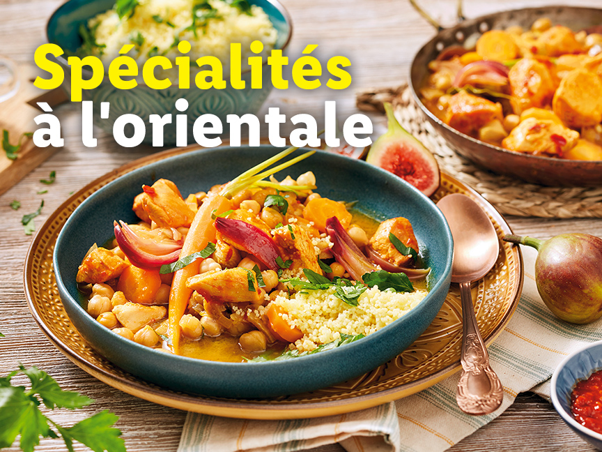Spécialités à l'orientale : poulet, couscous, pois chiches et carottes.